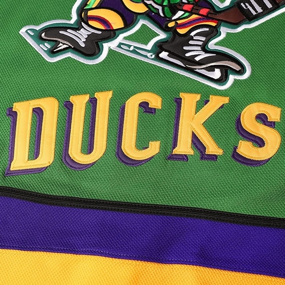 New Mighty Ducks Conway Hockey Jersey Authentic Multiple Sizes - Picture 10 of 12
